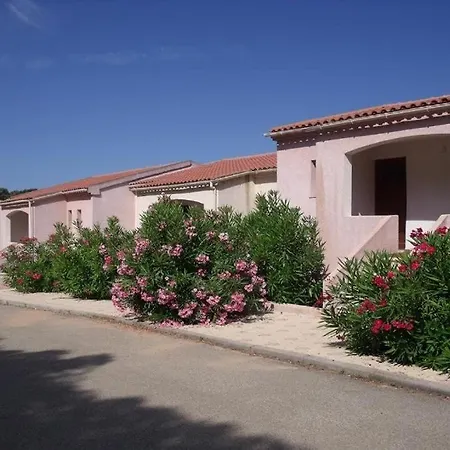 Vue D'exception Entre Mer, Piscine Et Maquis- Climatise Confort Cargèse